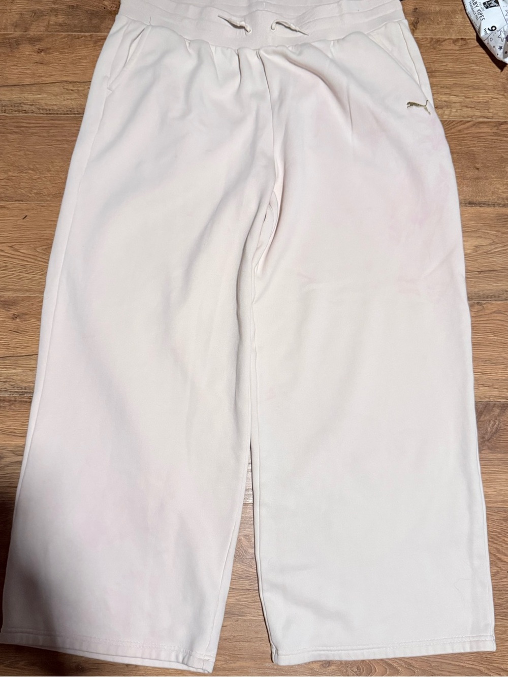 Puma women’s  Pale Pink Drawstring Sweatpants